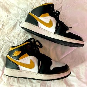 AIR JORDAN 1 MID BUG KIDS